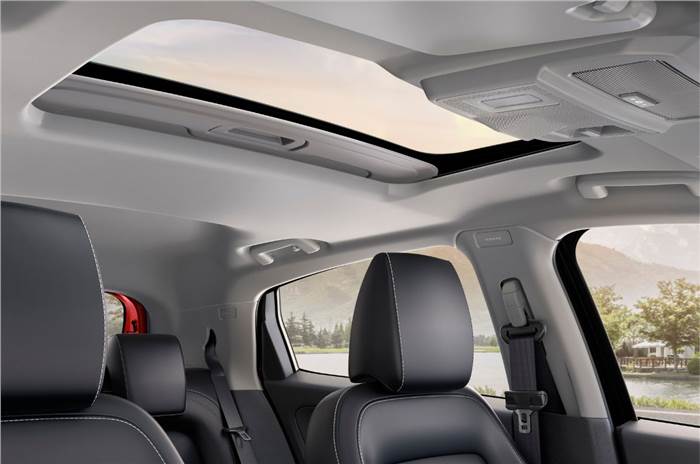 Tata Altroz iCNG Sunroof